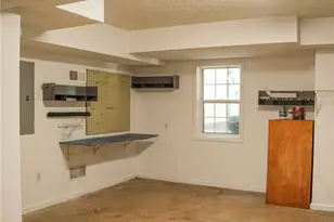 6960 N Glen Dr, Cumming, GA 30028 - Photo 38