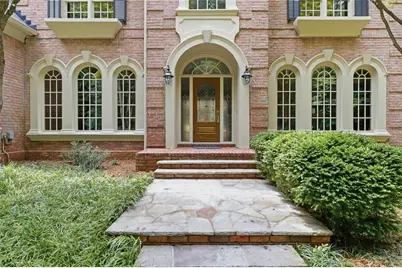 2030 Grande Loch, Roswell, GA 30075 - Photo 2