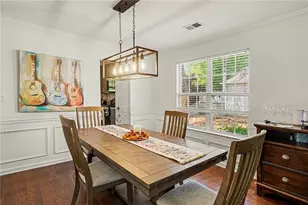 1320 Primrose Dr, Roswell, GA 30076 - Photo 10