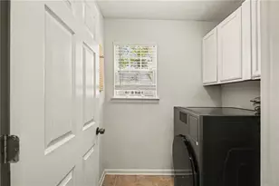 1320 Primrose Dr, Roswell, GA 30076 - Photo 20