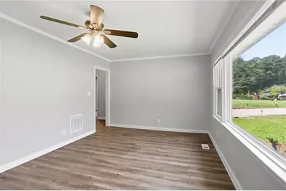 2651 Plantation Drive, East Point, GA 30344 - Photo 12