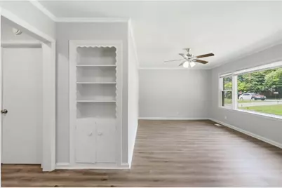 2651 Plantation Drive, East Point, GA 30344 - Photo 10