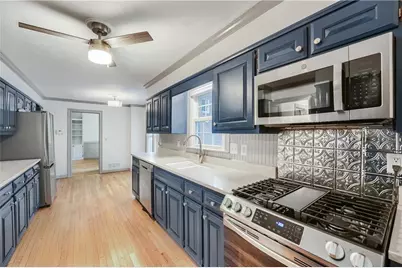 3115 Queens Walk NE, Atlanta, GA 30345 - Photo 10