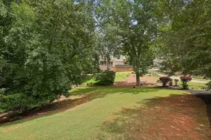 2930 Heatherstone Dr, Cumming, GA 30041 - Photo 10