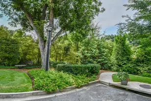 965 Candler St, Gainesville, GA 30501 - Photo 2