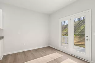 395 Creekview Wy, Dallas, GA 30132 - Photo 10