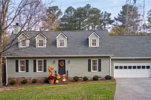 3939 Tall Pine Dr, Marietta, GA 30062 - Photo 1