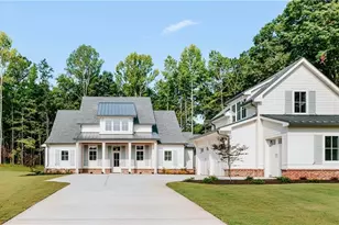 217 Chariot Ct, Jefferson, GA 30549 - Photo 1