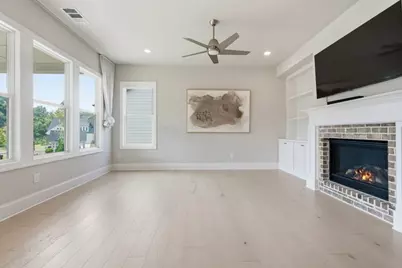 239 Mooney Road, Woodstock, GA 30188 - Photo 4