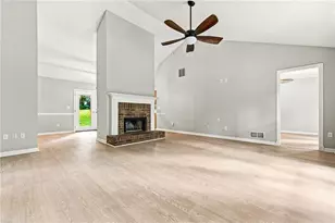 26 Boones Ridge Dr SE, Acworth, GA 30102 - Photo 4