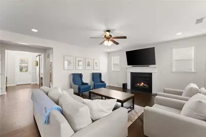 2064 Woodmarsh Circle, Auburn, GA 30011 - Photo 6