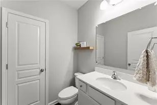 2064 Woodmarsh Cir, Auburn, GA 30011 - Photo 14