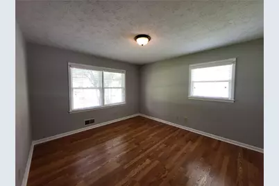 4548 Shallowford Road, Roswell, GA 30075 - Photo 12