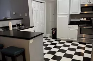 24 Intown Pl, Fayetteville, GA 30214 - Photo 4