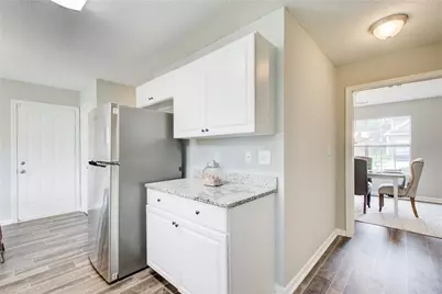 2175 Windstream Lane SW, Marietta, GA 30060 - Photo 8