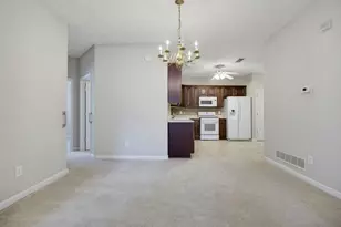 3706 Villa Springs Cir, Powder Springs, GA 30127 - Photo 12