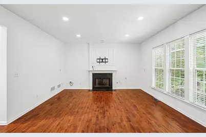 5157 Wellisford Court NW, Suwanee, GA 30024 - Photo 6