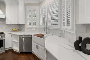 715 Fawn Ridge Ct, Roswell, GA 30075 - Photo 16