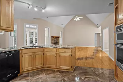 2161 Major Loring Way, Marietta, GA 30064 - Photo 8