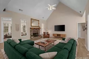 2161 Major Loring Way, Marietta, GA 30064 - Photo 2