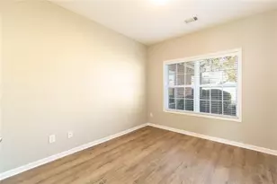 300 McKendree Ct, Bethlehem, GA 30620 - Photo 24