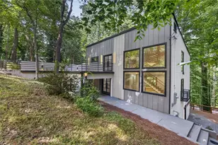 1153 Dawn View Ln NW, Atlanta, GA 30327 - Photo 4