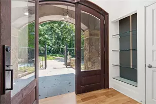 4039 Tall Pine Dr, Marietta, GA 30062 - Photo 8