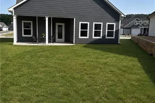 200 Daisy Ct, Cartersville, GA 30121 - Photo 2
