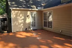 210 Radner Run, Lawrenceville, GA 30043 - Photo 6