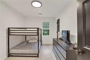 2290 Old Orchard Dr, Marietta, GA 30068 - Photo 28