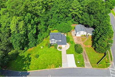 2849 Pine Meadow Drive, Marietta, GA 30066 - Photo 2