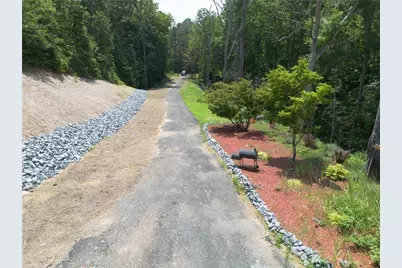 4650 Twin Pines Road SE, Acworth, GA 30102 - Photo 1