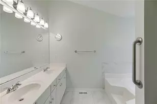 5948 Williamsport Dr, Flowery Branch, GA 30542 - Photo 24