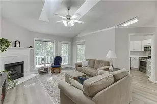 5948 Williamsport Dr, Flowery Branch, GA 30542 - Photo 8