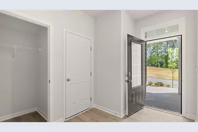 1825 Meadow Green Circle, Gainesville, GA 30501 - Photo 4