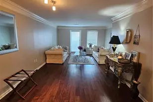 3334 Peachtree Rd NE, Atlanta, GA 30326 - Photo 14