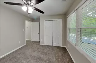 385 Deerwood Dr, Suwanee, GA 30024 - Photo 16