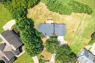 3650 Brown Well Ct, Gainesville, GA 30504 - Photo 4