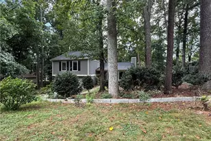 1357 Michael Way, Marietta, GA 30062 - Photo 18