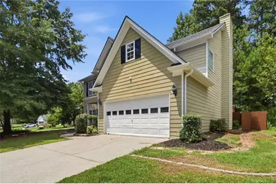 2627 Spring Cast Drive, Buford, GA 30519 - Photo 2