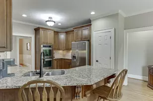 411 Meadow Lake Terrace Rd, Hoschton, GA 30548 - Photo 16