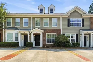 2086 Del Lago Cir, Kennesaw, GA 30152 - Photo 2