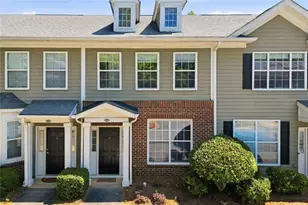 2086 Del Lago Cir, Kennesaw, GA 30152 - Photo 2
