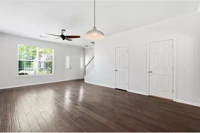 2086 Del Lago Circle, Kennesaw, GA 30152 - Photo 8