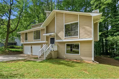 996 Park Forest Trail NW, Lilburn, GA 30047 - Photo 2