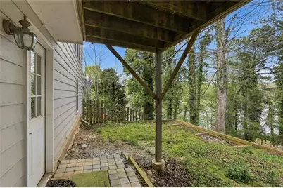 694 Shore View, Lithonia, GA 30058 - Photo 34