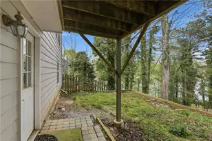 694 Shore View, Lithonia, GA 30058 - Photo 34