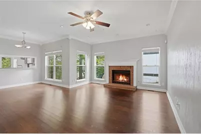 694 Shore View, Lithonia, GA 30058 - Photo 6