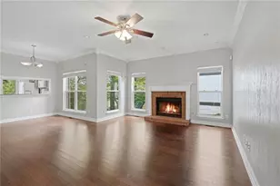 694 Shore View, Lithonia, GA 30058 - Photo 6