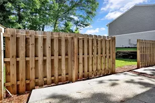 133 Bentley Pkwy, Woodstock, GA 30188 - Photo 22